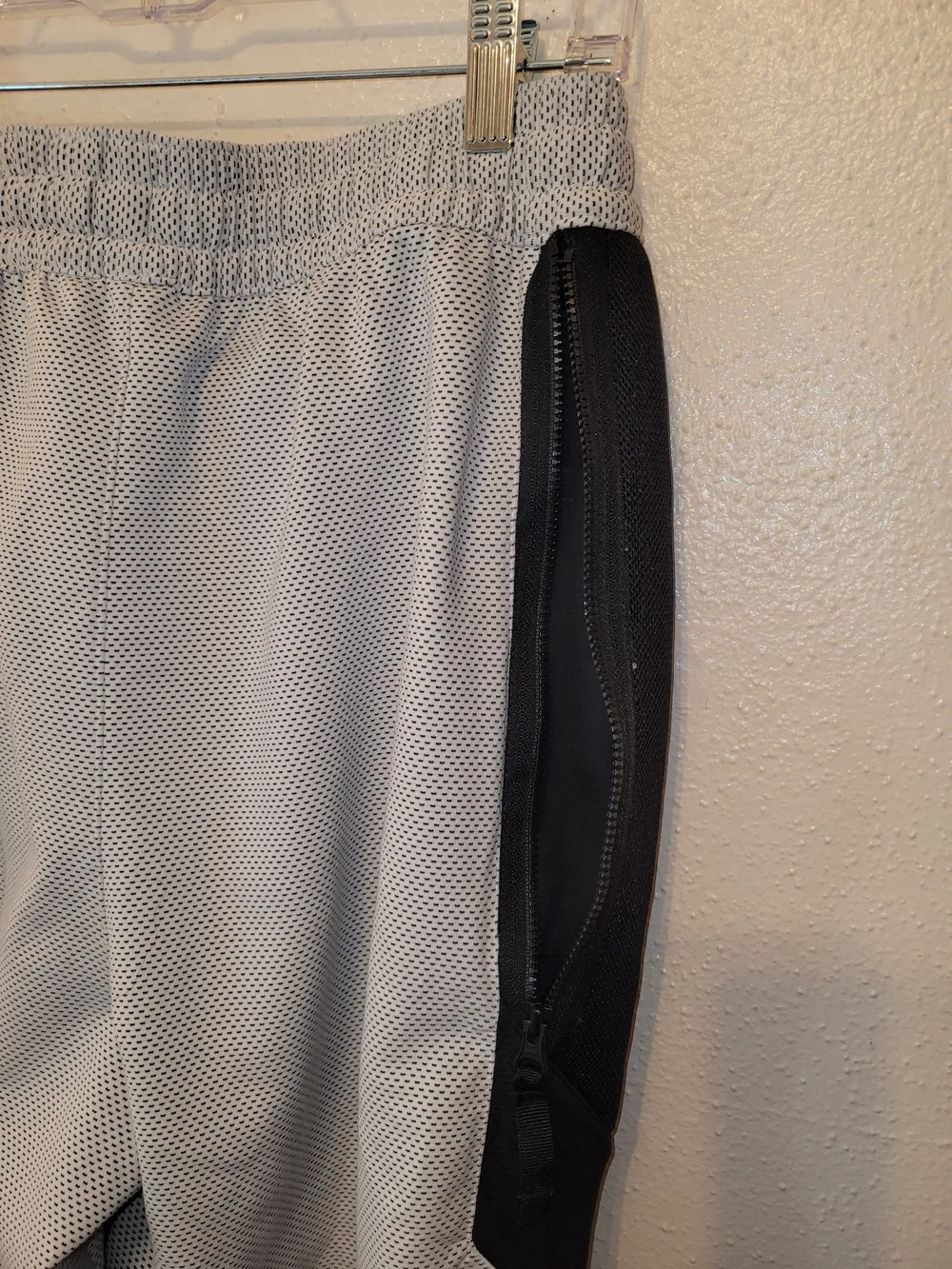Nike Dri-FIT EYBL Nationals 2021 Basketball Jogger Pants Gray Black Men's Medium